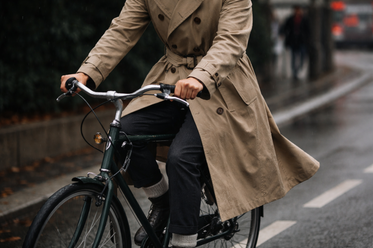 Vælg den rigtige trenchcoat: stop med at fryse og blive gennemblødt